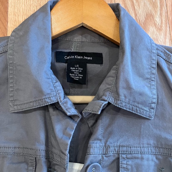 Calvin Klein Lightweight Jacket, Large - Picture 3 of 6